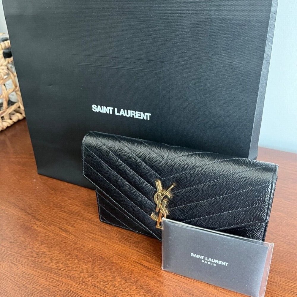 NEW SAINT LAURENT TRIQUILT BLACK MONOGRAM GRAIN DE POUDRE V FLAP SATCHEL BAG